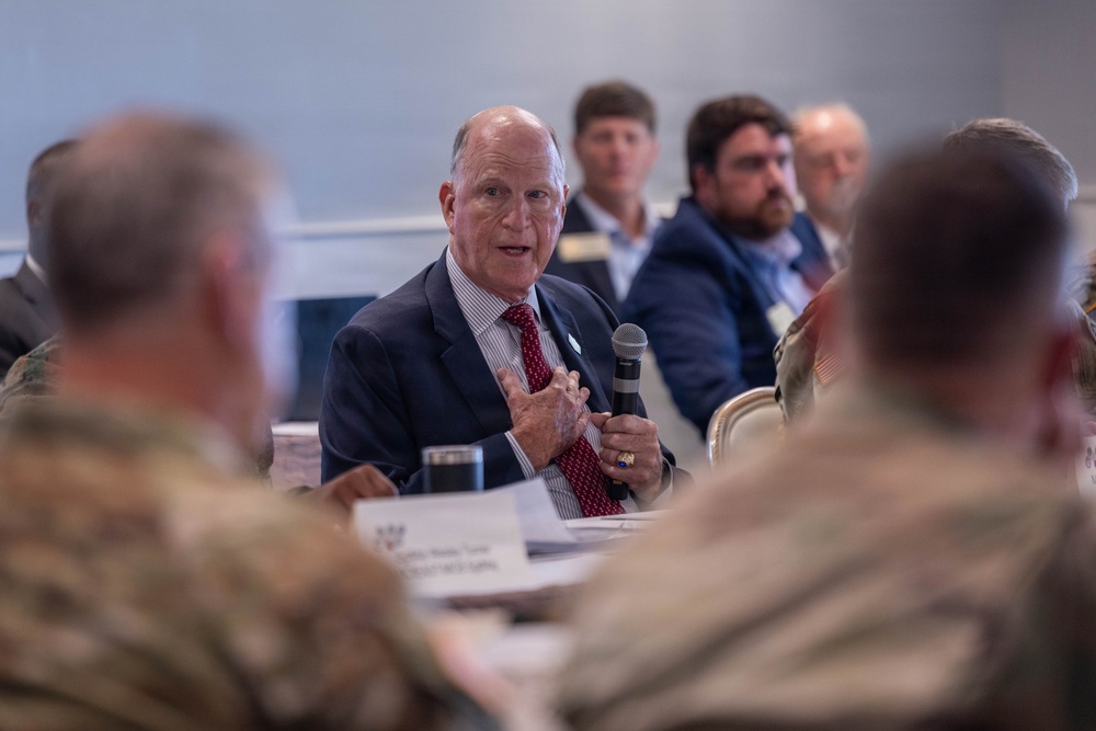 North Carolina Commanders Council Meets at MCAS New River
