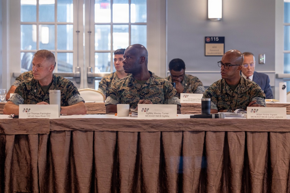 North Carolina Commanders Council Meets at MCAS New River