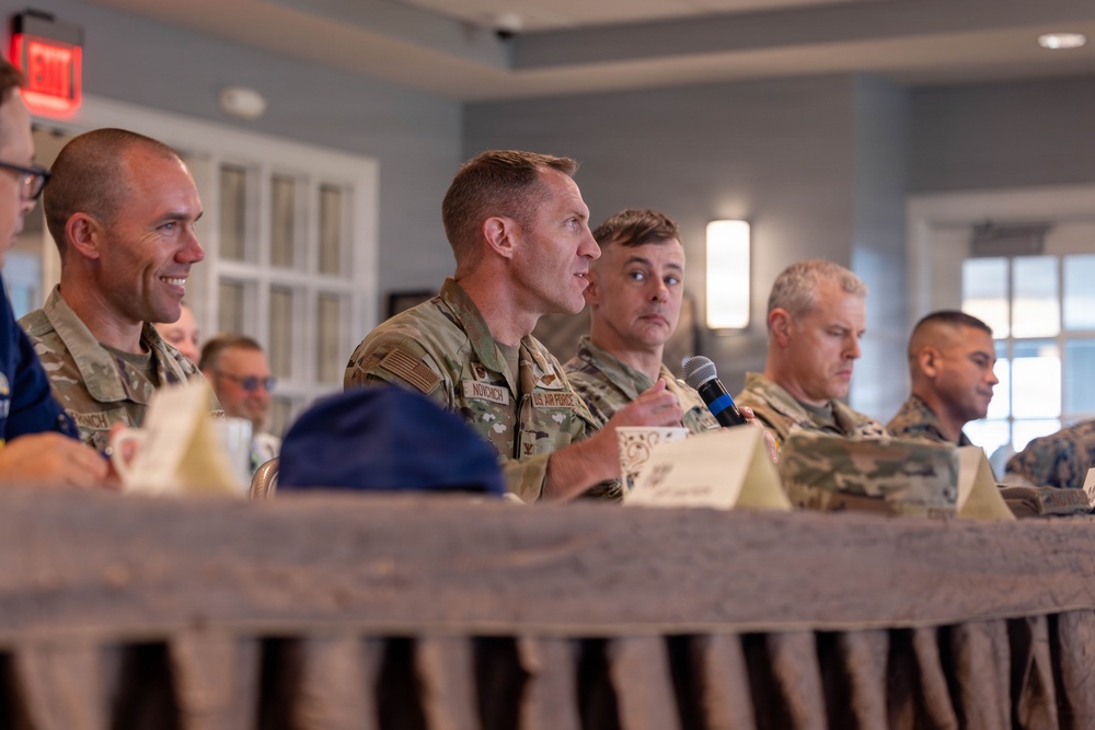 North Carolina Commanders Council Meets at MCAS New River