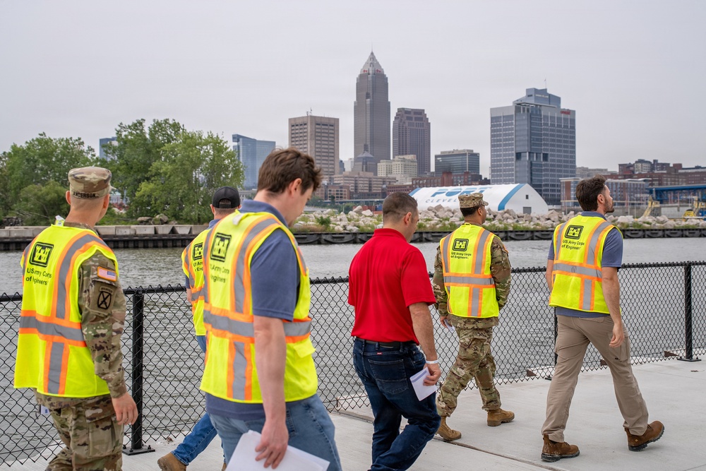Lt. Col. Anderson, Buffalo District Commander Tours the District from Cleveland to Defiance, Ohio