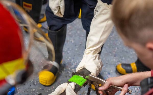 USS Theodore Roosevelt (CVN 71) conducts damage control drills