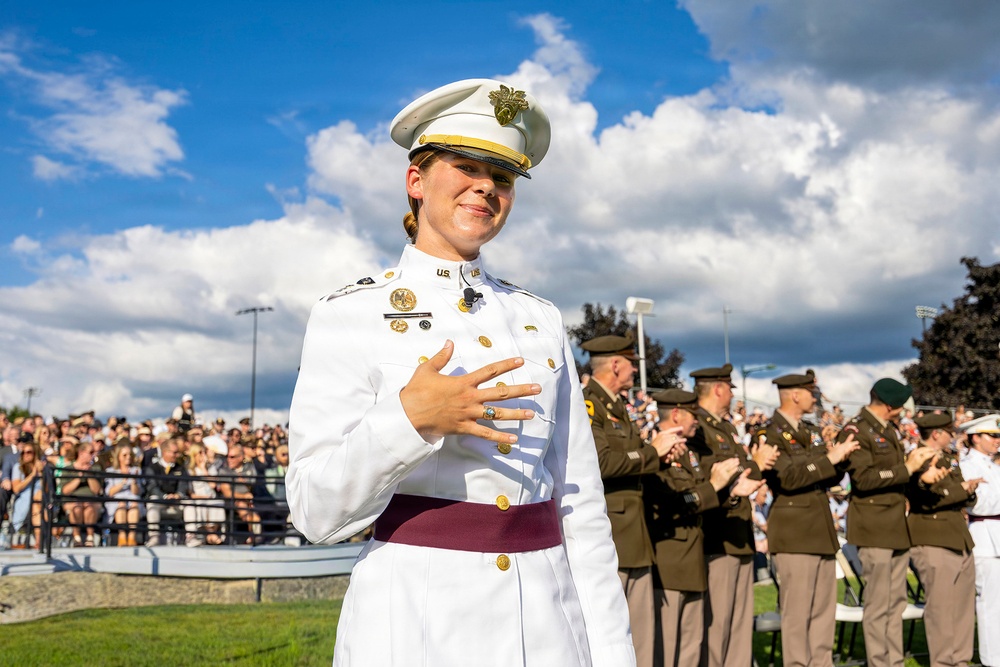 USMA Class of 2027 receives rings, now forever bonded with Long Gray Line