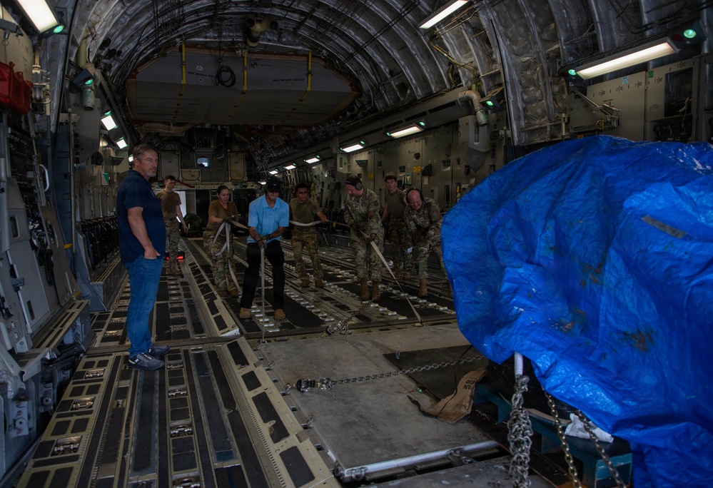 DARPA Transports a SIT Radiator To Combat New World Screwworm In The U.S. With The Help of Panamanian Partners.