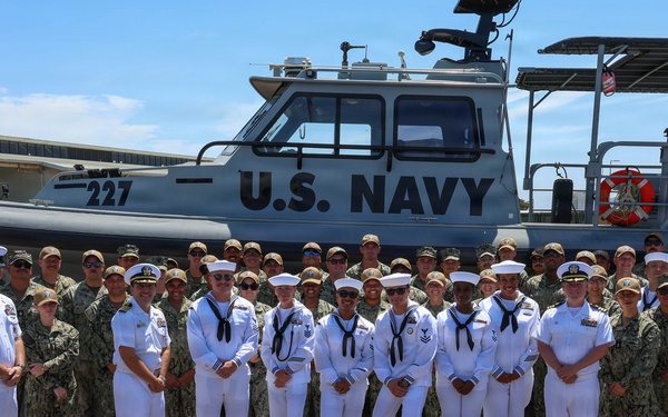 Maritime Expeditionary Security Squadon (MSRON) 5 Conduct Change of Command