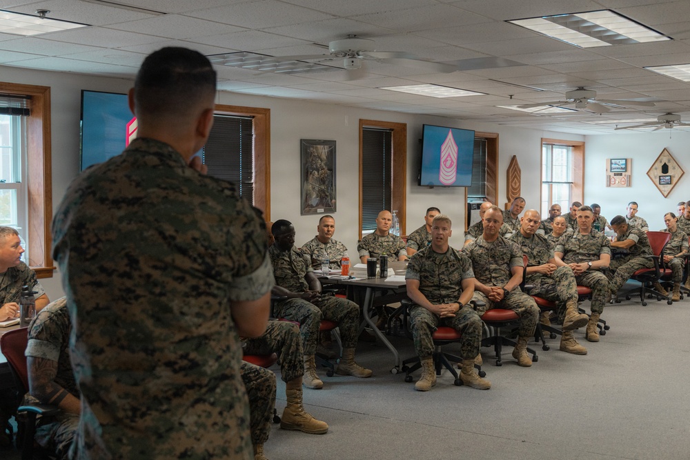 SMMC Visits First Sergeants School