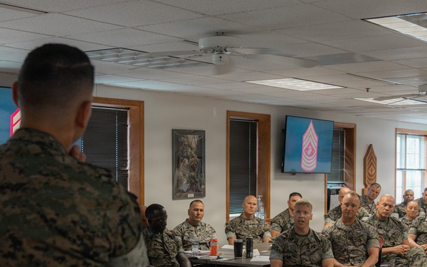 SMMC Visits First Sergeants School