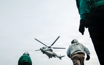 USS George Washington Conducts Replenishment at Sea