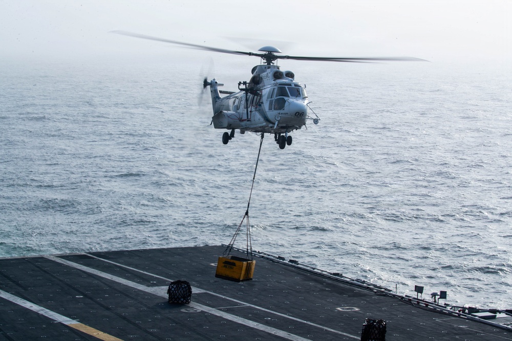 USS George Washington Conducts Replenishment-at-sea