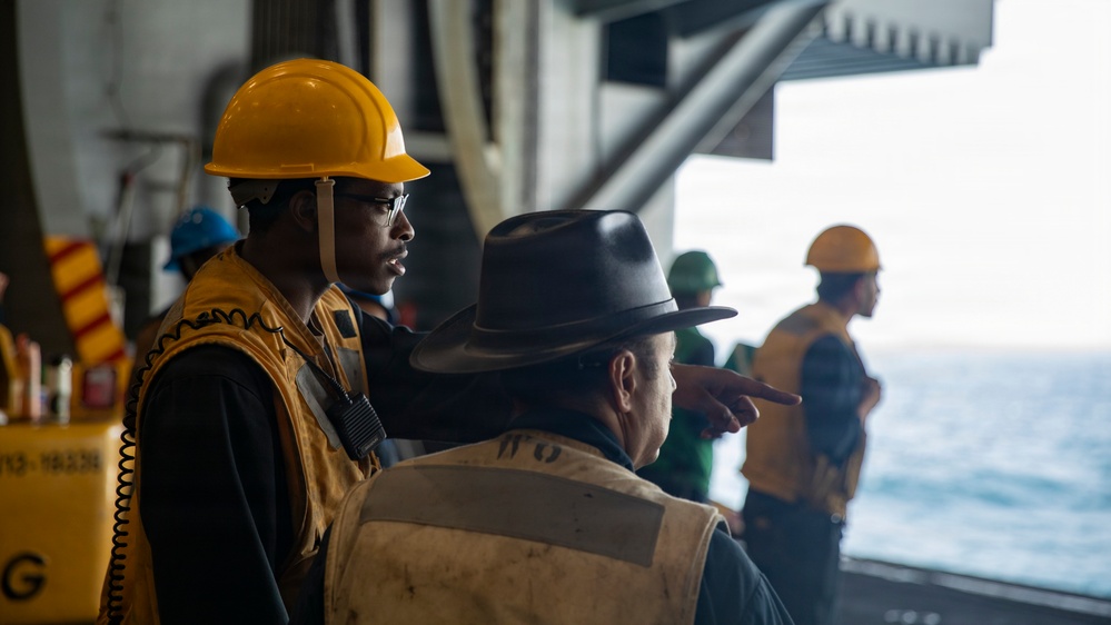 USS George Washington Conducts a Replenishment-At-Sea