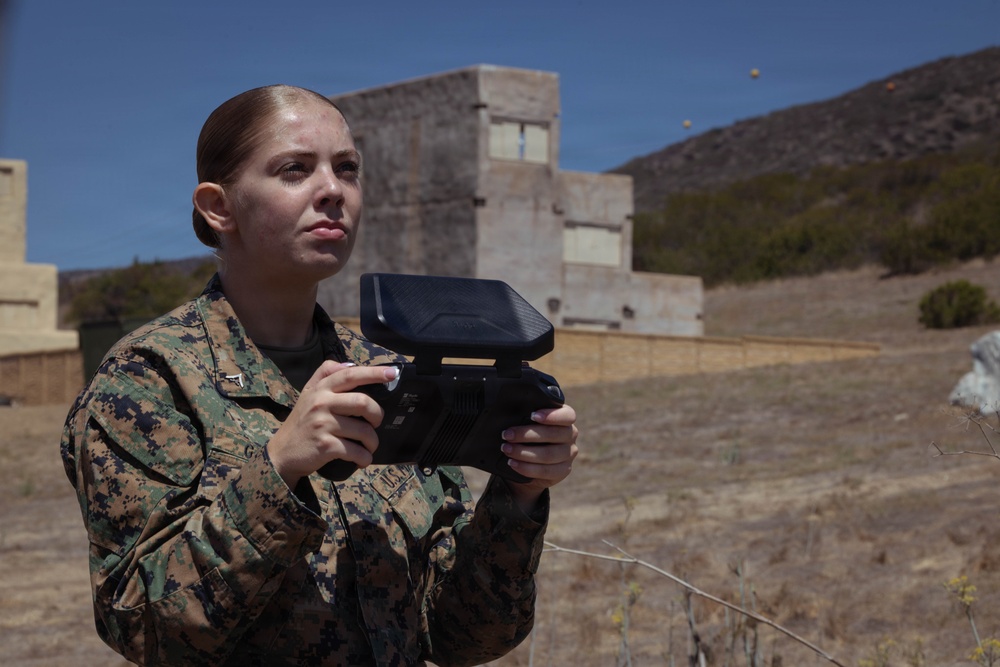 I MIG Marines conduct sUAS training during field exercise