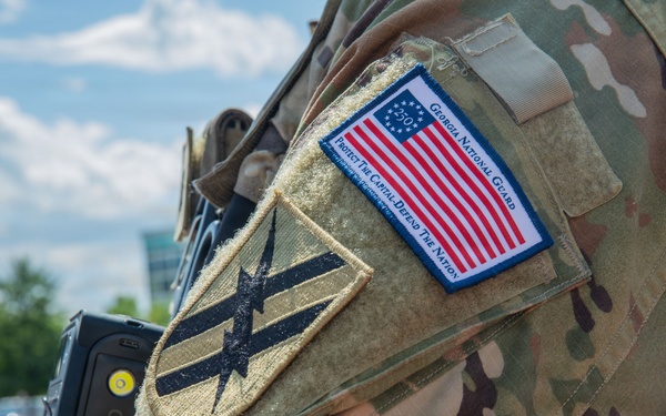 JTF-DC  Georgia Guardsman patrol Union Station