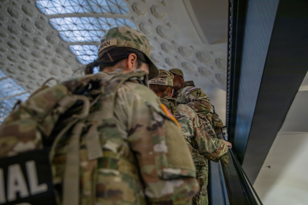JTF-DC  Georgia Guardsman patrol Union Station