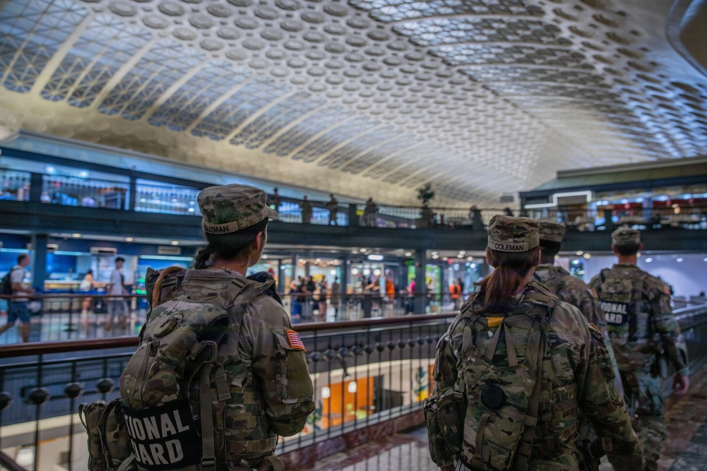 JTF-DC  Georgia Guardsman patrol Union Station
