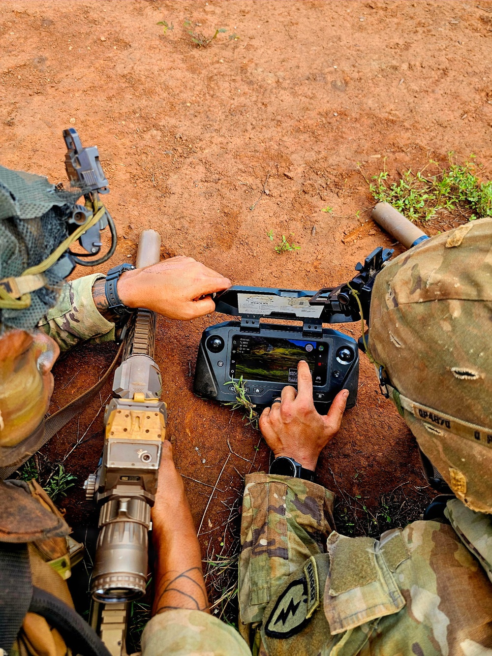 Wolfhounds Maneuver During Combined Arms Live-Fire Exercise