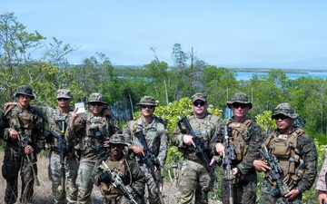 Service members assigned to Joint Task Force Southern Guard participate in Combat Hunter Tracker Course