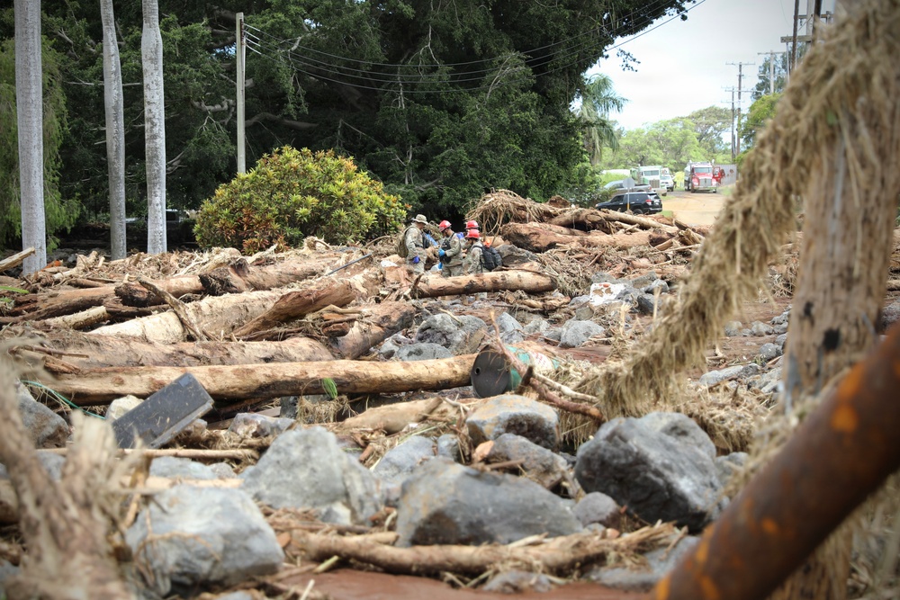 Hawaii National Guard Assists with Hurricane Lala Storm Response