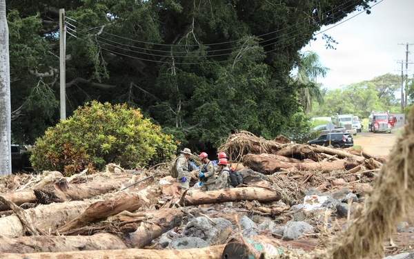 Hawaii National Guard Assists with Hurricane Lala Storm Response