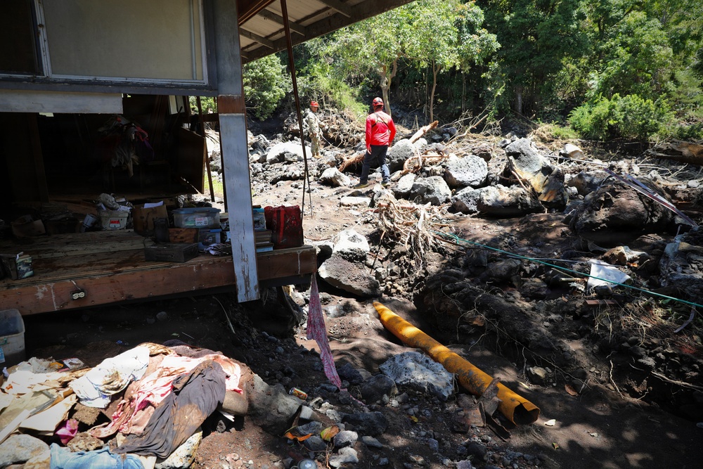 Hawaii National Guard Assists with Hurricane Lala Storm Response