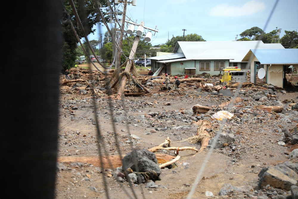 Hawaii National Guard Assists with Hurricane Lala Storm Response