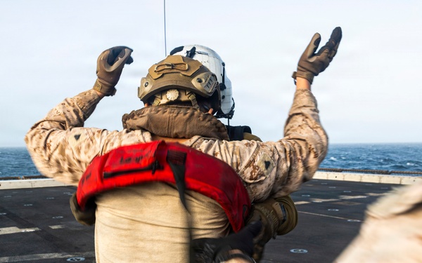 11th MEU Marines, Sailors Conduct Hoist Training Aboard USS Portland