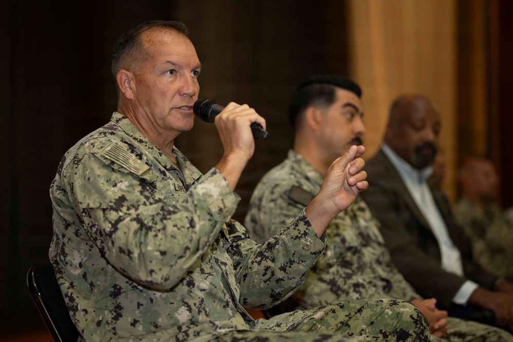 TSFTF Seminar is attended by Okinawa Sailors
