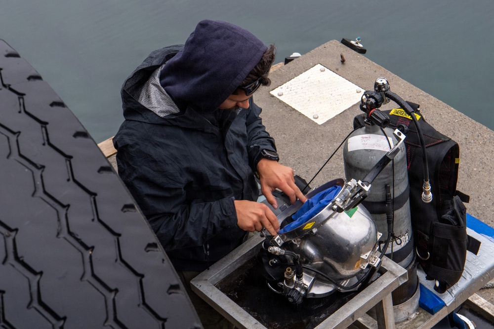 UCT One conducts Dive and Salvage Operations during Northern Viking 2026