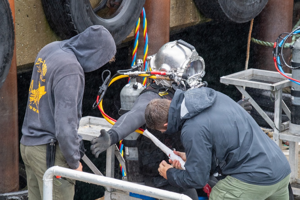 UCT One conducts Dive and Salvage Operations during Northern Viking 2026