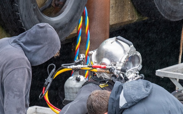 UCT One conducts Dive and Salvage Operations during Northern Viking 2026