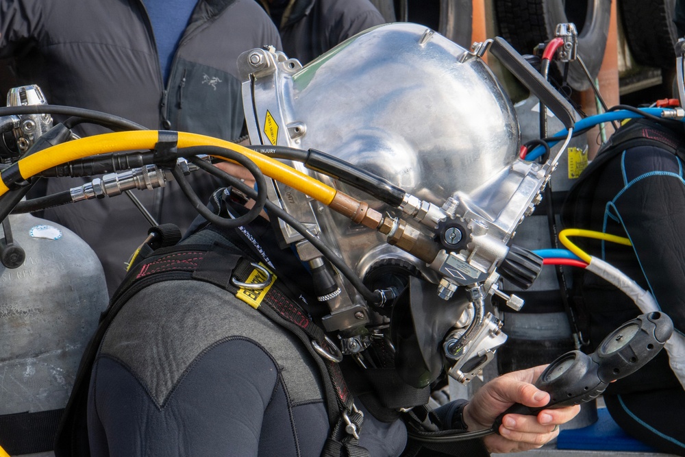 UCT One conducts Dive and Salvage Operations during Northern Viking 2026
