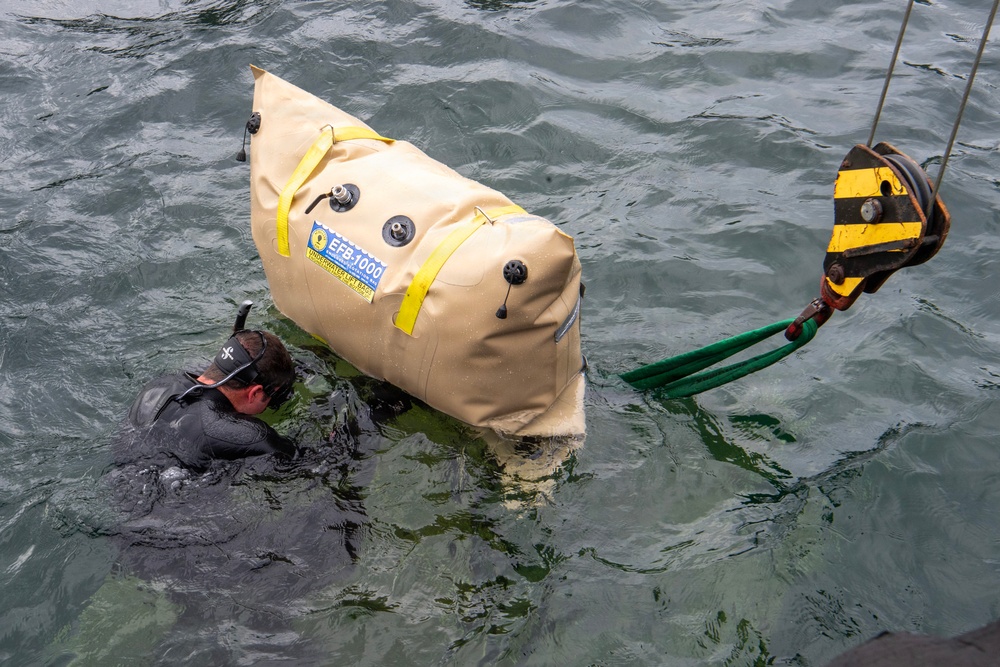 UCT One conducts Dive and Salvage Operations during Northern Viking 2026
