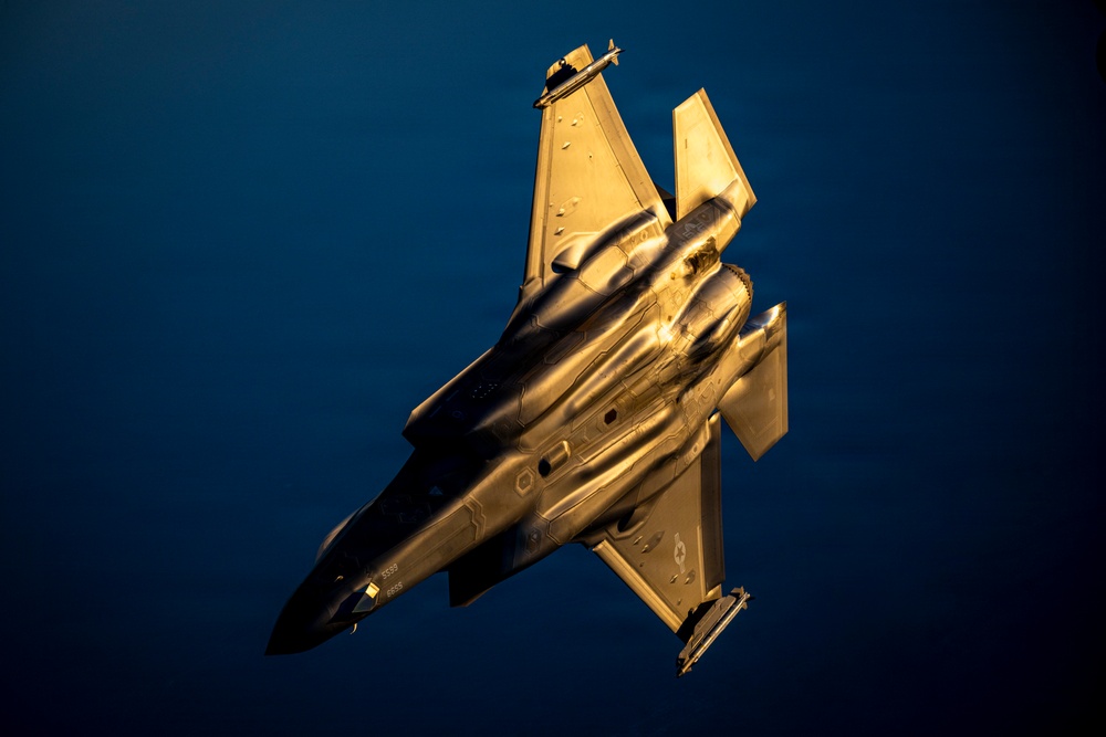 KC135 supports F35 patrol mission in CENTCOM