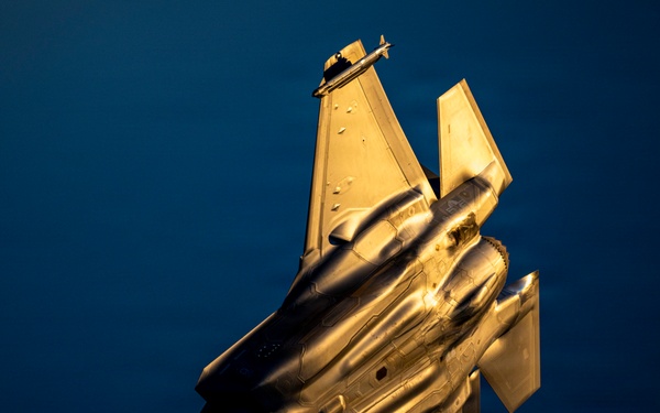 KC135 supports F35 patrol mission in CENTCOM