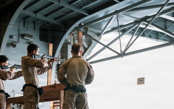 11th MEU Marines Conduct Simulated Shotgun Employment Training Aboard USS Boxer