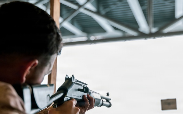 11th MEU Marines Conduct Simulated Shotgun Employment Training Aboard USS Boxer