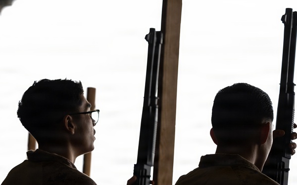 11th MEU Marines Conduct Simulated Shotgun Employment Training Aboard USS Boxer