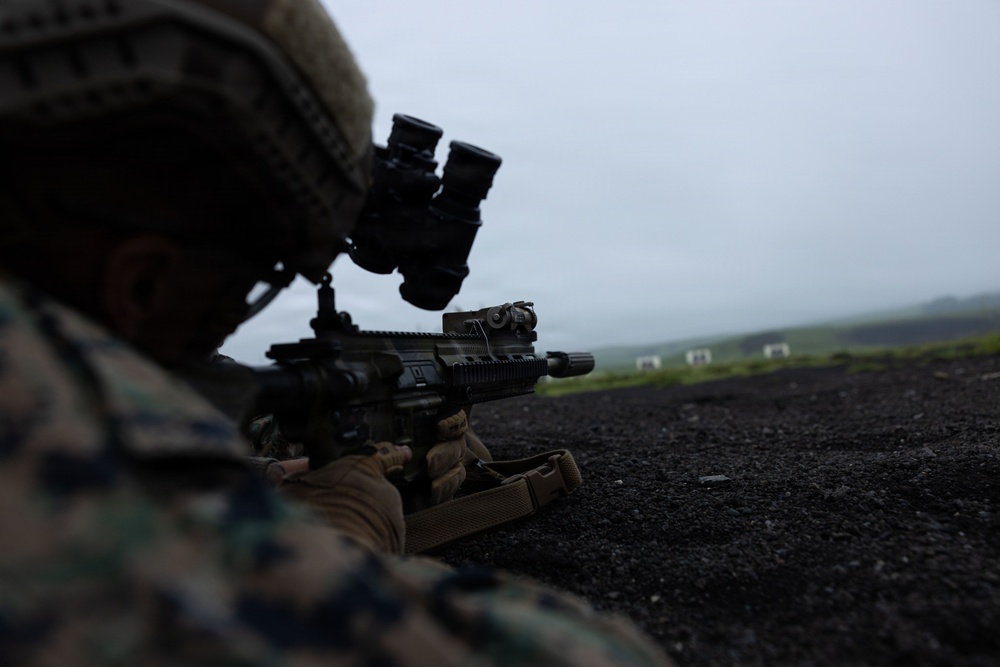 U.S. Marines with 12th LCT execute IMTP during the night at Camp Fuji