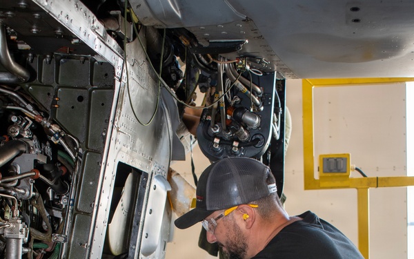 'More aircraft, faster’: FRCE New River line delivers V-22s on time, every time