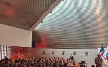 MCPON meets with Sailors, leaders at Corry Station