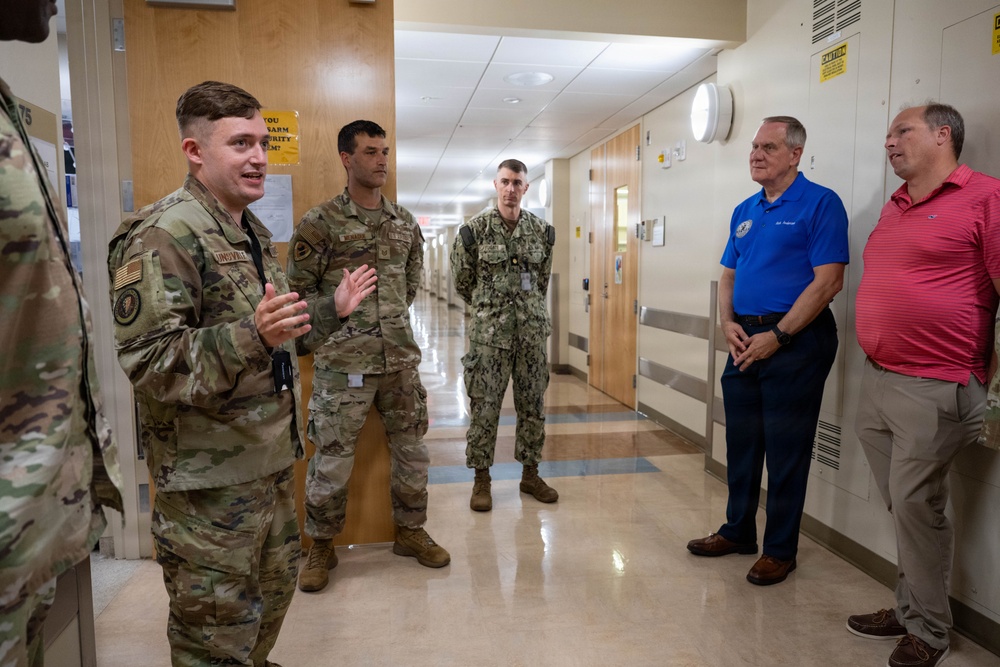 Assistant Secretary of the Air Force for Manpower and Reserve Affairs Richard Anderson visits AFMES