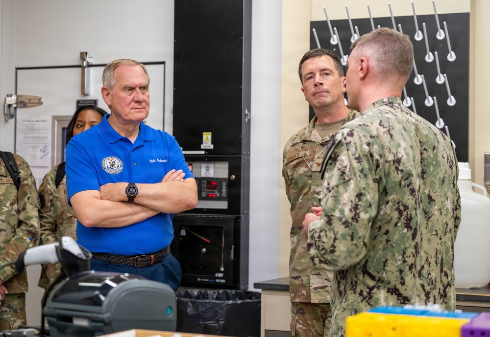 Assistant Secretary of the Air Force for Manpower and Reserve Affairs Richard Anderson visits AFMES