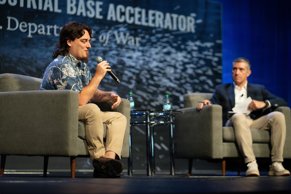 DAY 1: KEYNOTE + PALMER LUCKEY FIRESIDE CHAT