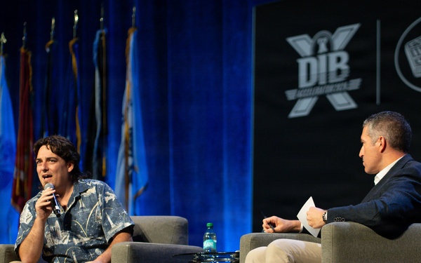 DAY 1: KEYNOTE + PALMER LUCKEY FIRESIDE CHAT
