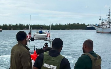 Coast Guard transfers 15 aliens to The Bahamas