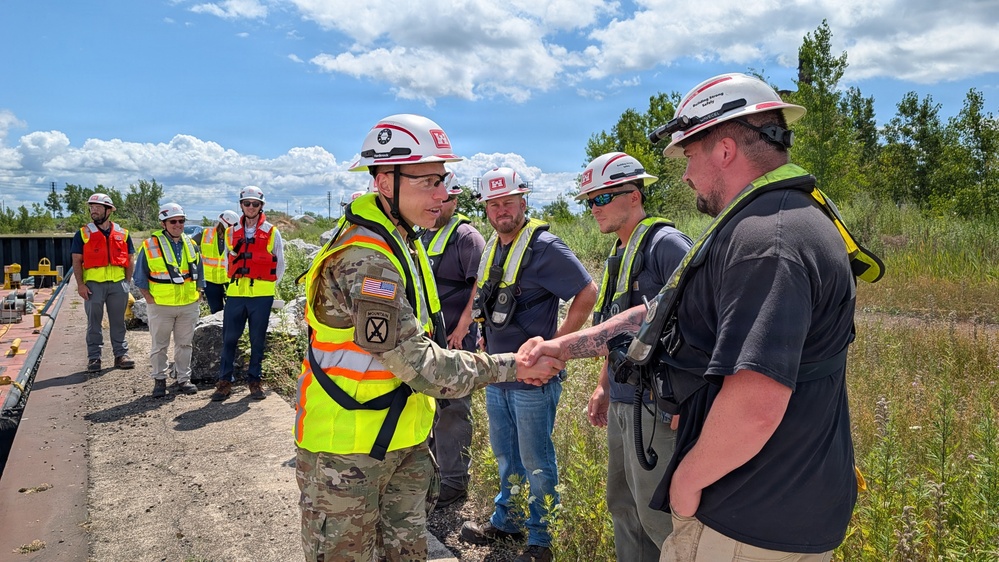 New USACE Buffalo District Commander Tours Buffalo Harbor