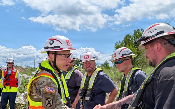 New USACE Buffalo District Commander Tours Buffalo Harbor