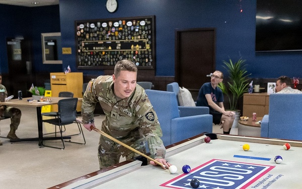 Fort Indiantown Gap USO hosts 'Cookout With a Canine'
