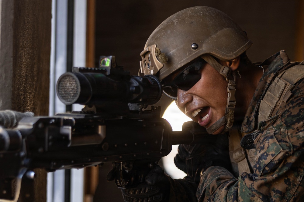 U.S. Marines with 2nd Bn., 1st Marines participate in MWX 4-26