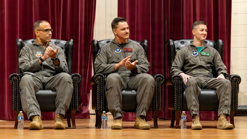 80th FTW Pilots Receive Distinguished Flying Cross