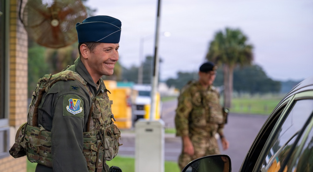 125th Fighter Wing Commander Greets Wing Members at the Gate