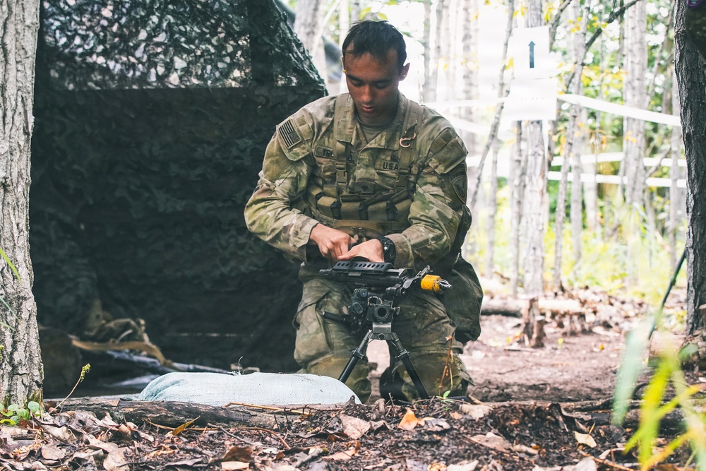 1st Brigade Soldiers Take on E2B Testing